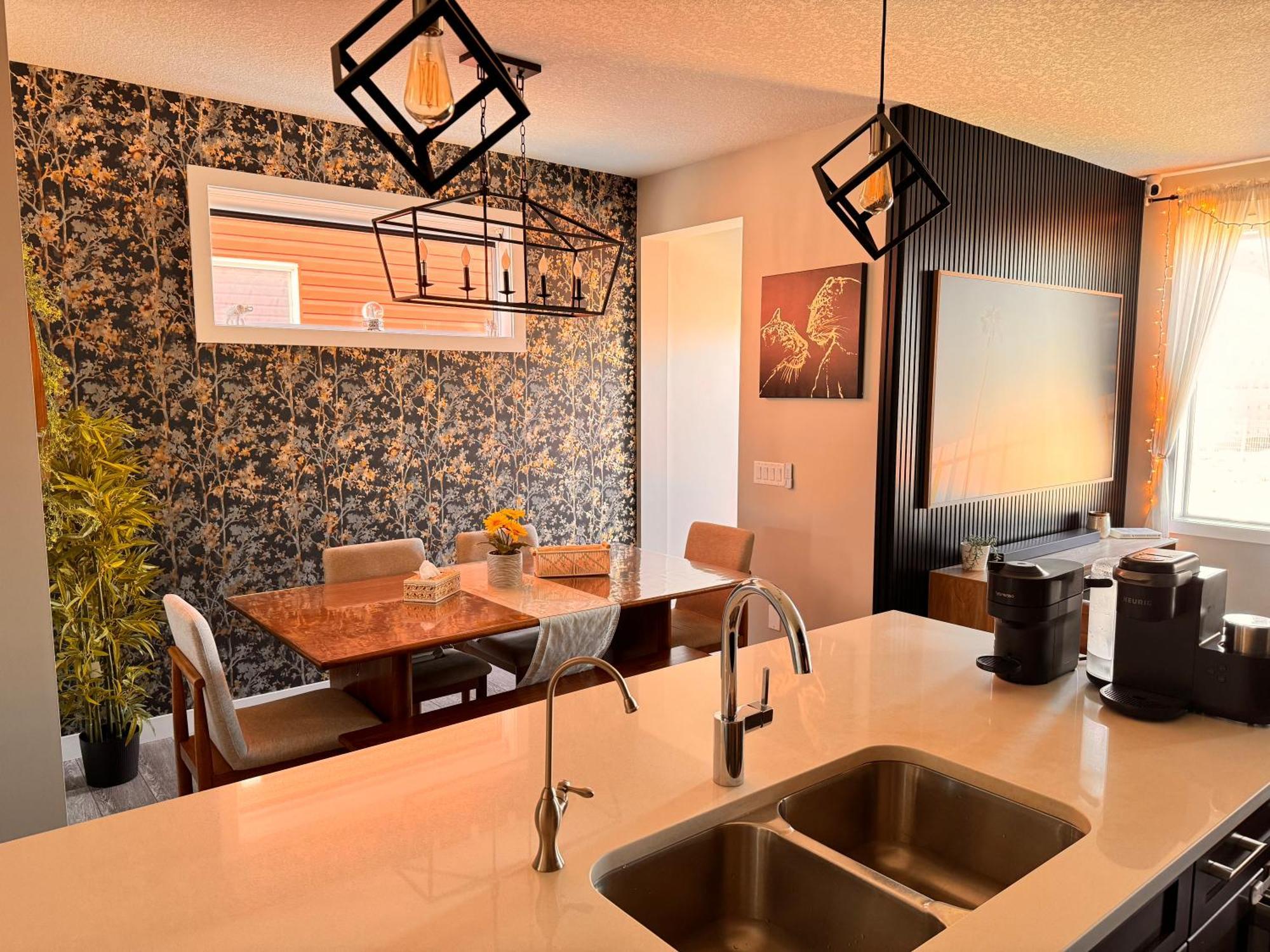 Z Family Homestay Calgary